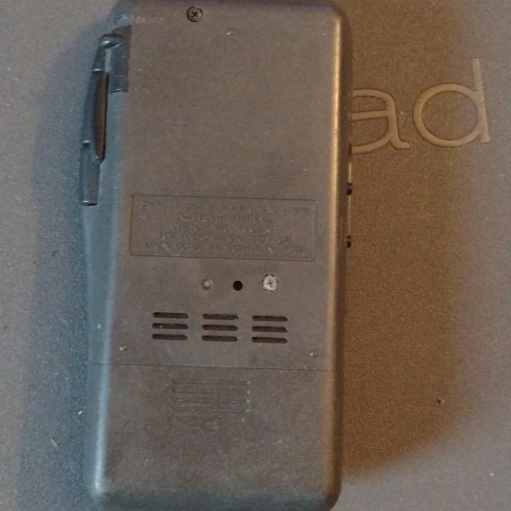 Microcassette Recorder - Picture 2 of 3